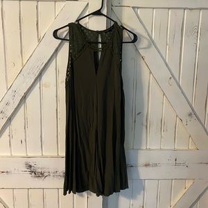 Womens sleeveless dress, size XL